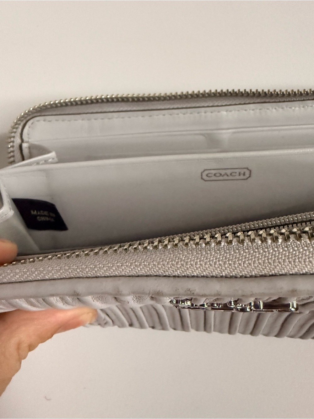 Coach Madison Gathered Leather Accordion Zip Around Wallet in pearl grey/silver - Picture 4 of 7